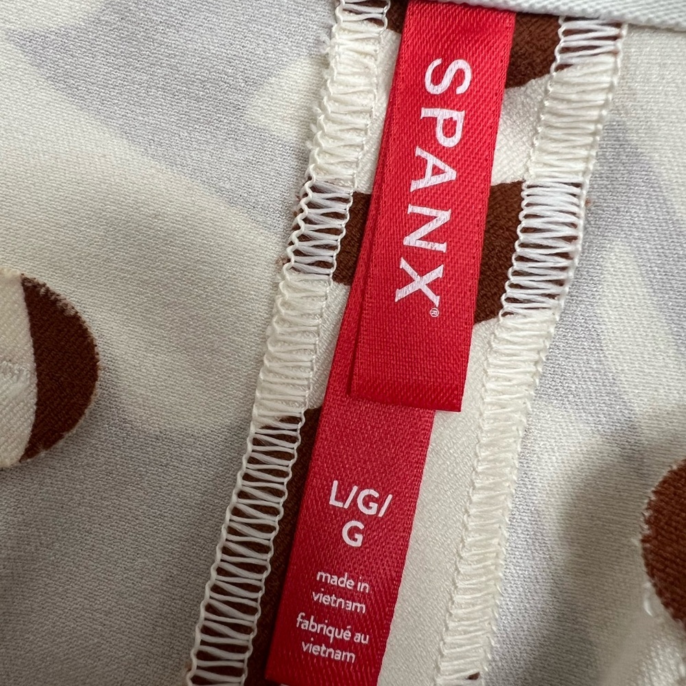 SPANX On-The-Go High Waist Zebra Print Shorts - Brown and White Large NWT - Picture 5 of 12